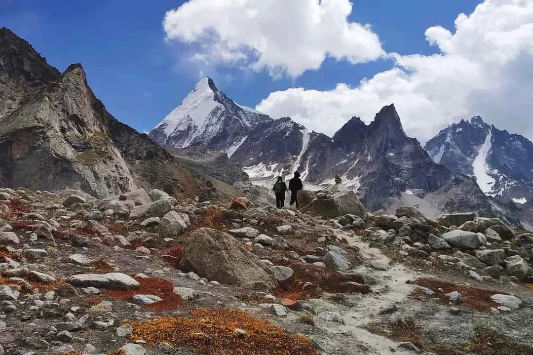 Neelkanth Mahadev Temple Trek